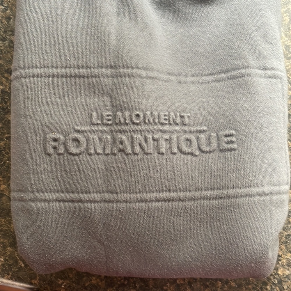 H&M sweater - Picture 5 of 5